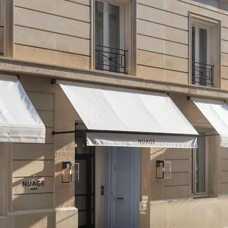 Nuage 酒店