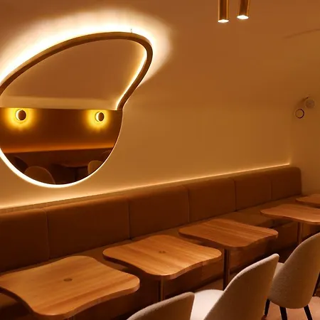 Nuage Hotel 4*