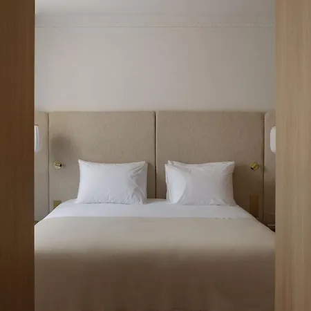 Nuage Paris