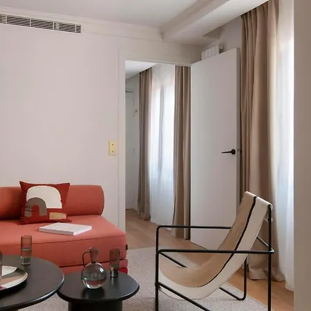 Nuage Paris