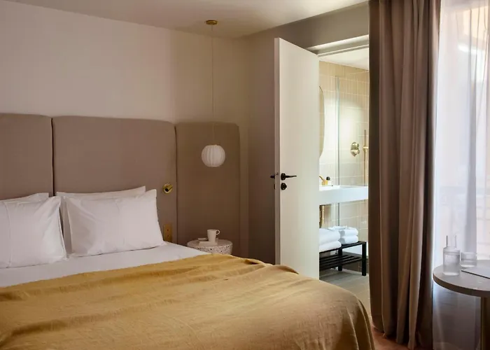Nuage 4* Paris