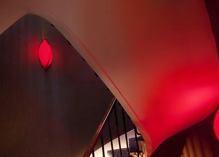 Nuage Hotell 4*